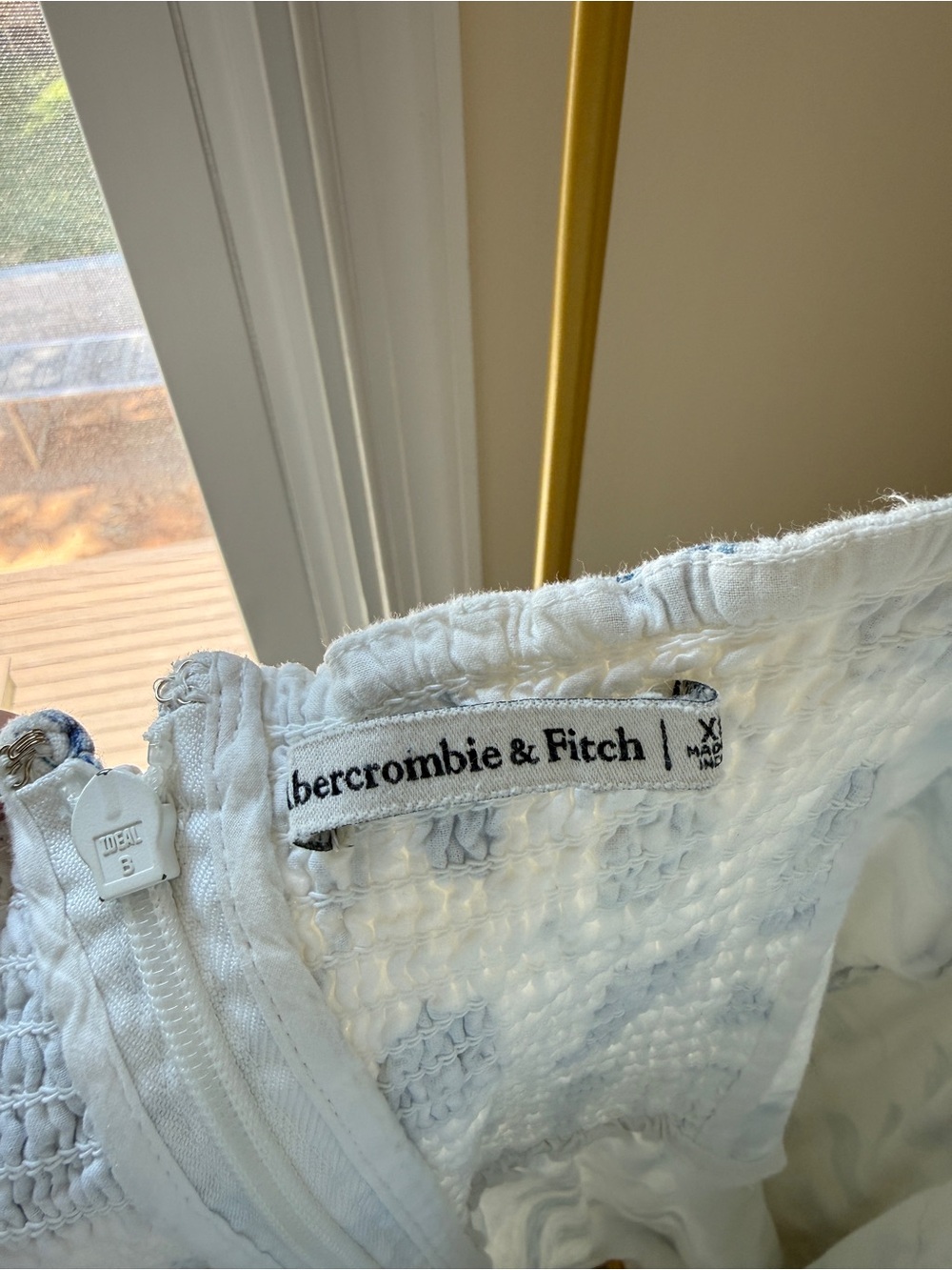 Abercrombie & Fitch White Textured Strapless Top with Subtle Blue Accents - Picture 5 of 5